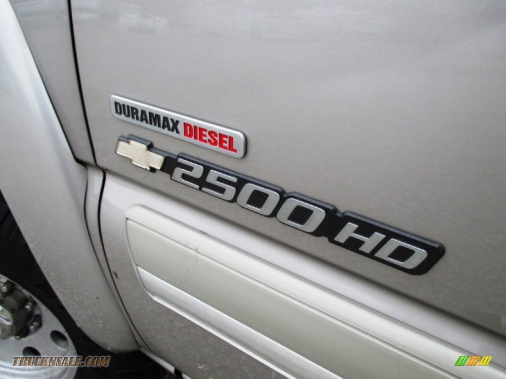 2005 Silverado 2500HD LS Extended Cab 4x4 - Silver Birch Metallic / Medium Gray photo #4