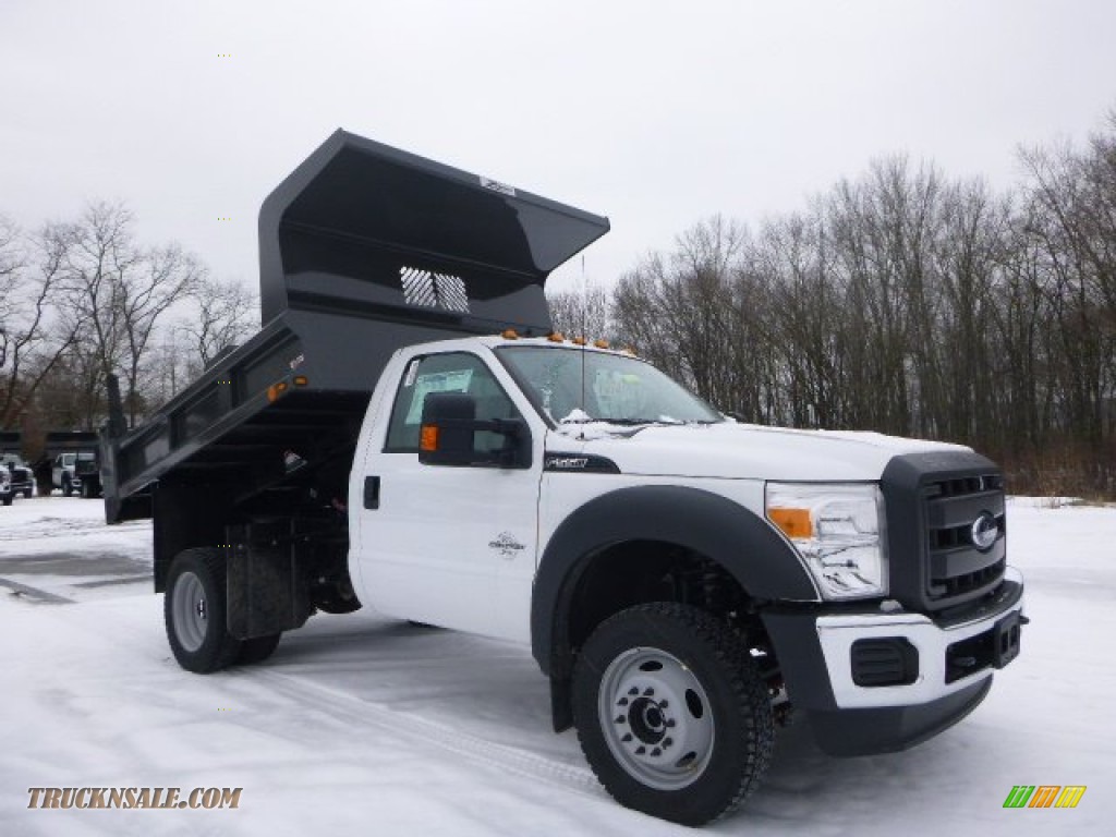 2015 F550 Super Duty XL Regular Cab 4x4 Dump Truck - Oxford White / Steel photo #2