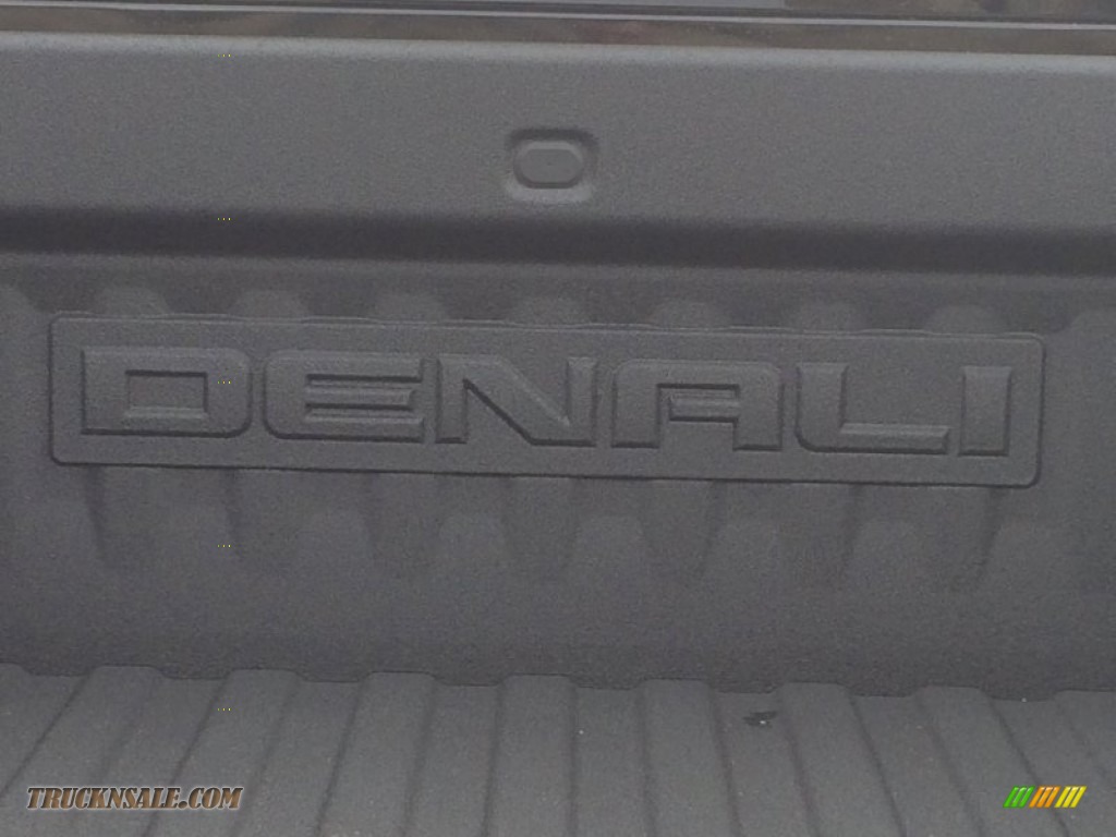 2015 Sierra 2500HD Denali Crew Cab 4x4 - Onyx Black / Jet Black photo #32