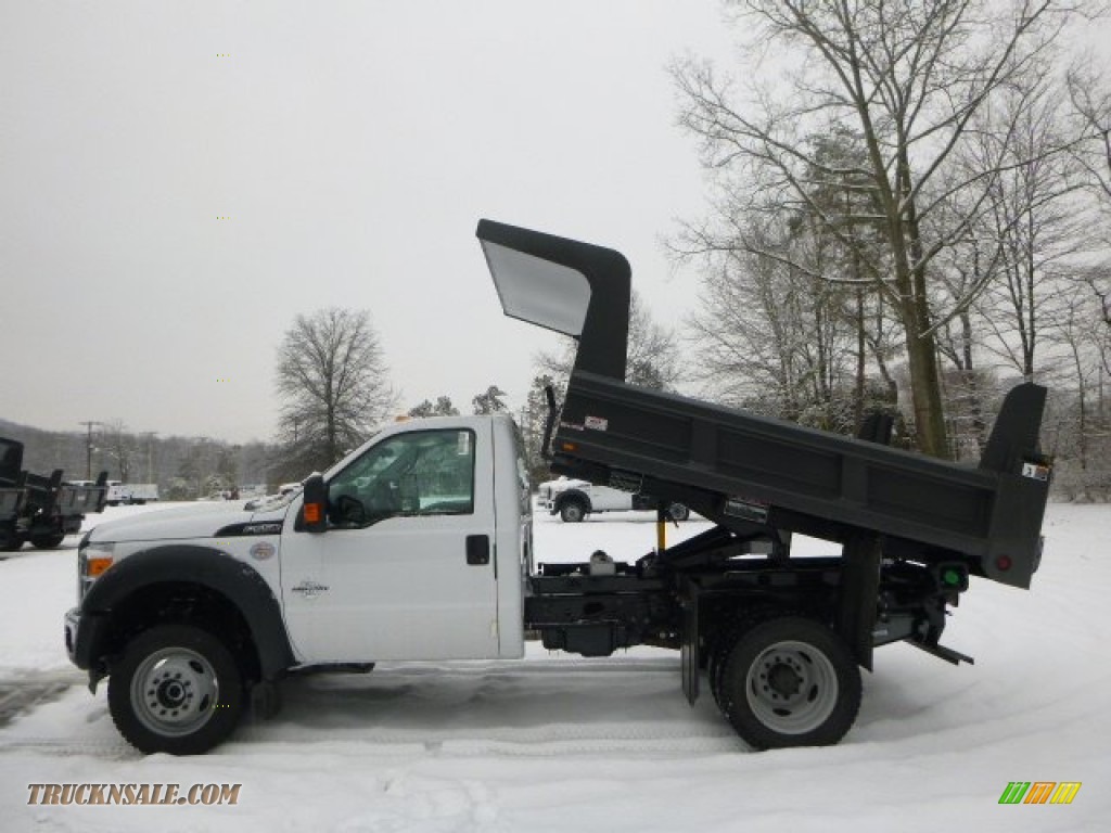 2015 F550 Super Duty XL Regular Cab 4x4 Dump Truck - Oxford White / Steel photo #6