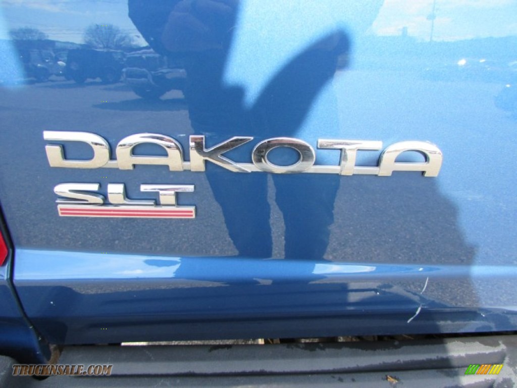 2006 Dakota SLT Quad Cab - Atlantic Blue Pearl / Medium Slate Gray photo #12