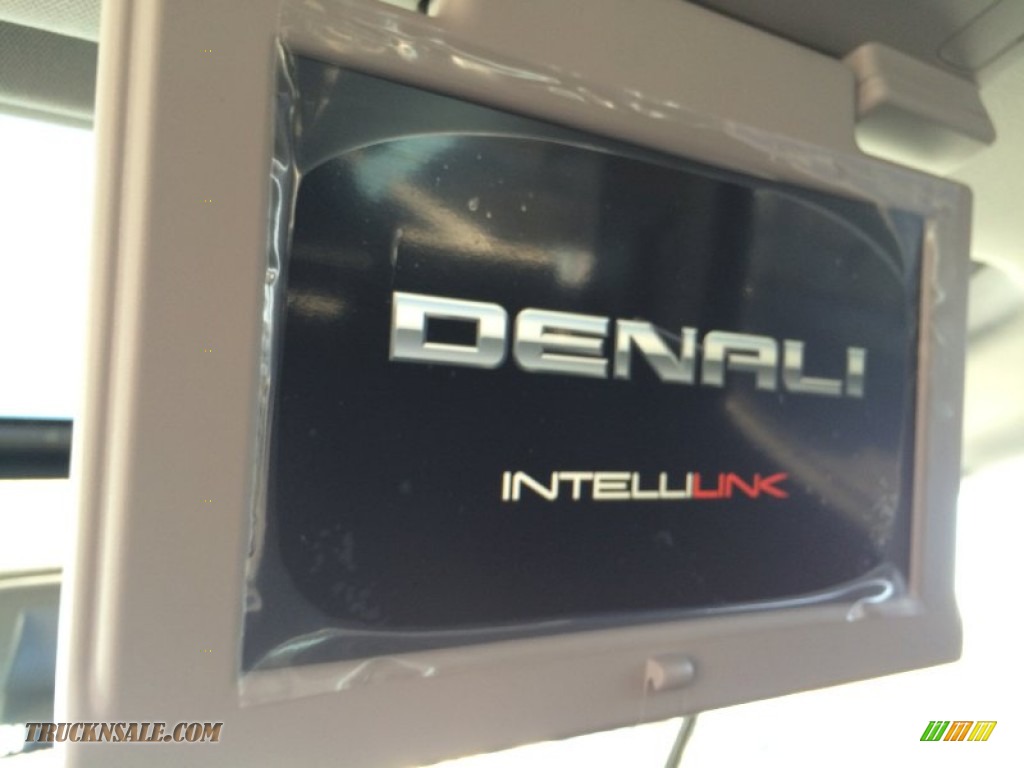 2015 Sierra 2500HD Denali Crew Cab 4x4 - Cobalt Blue Metallic / Jet Black photo #26