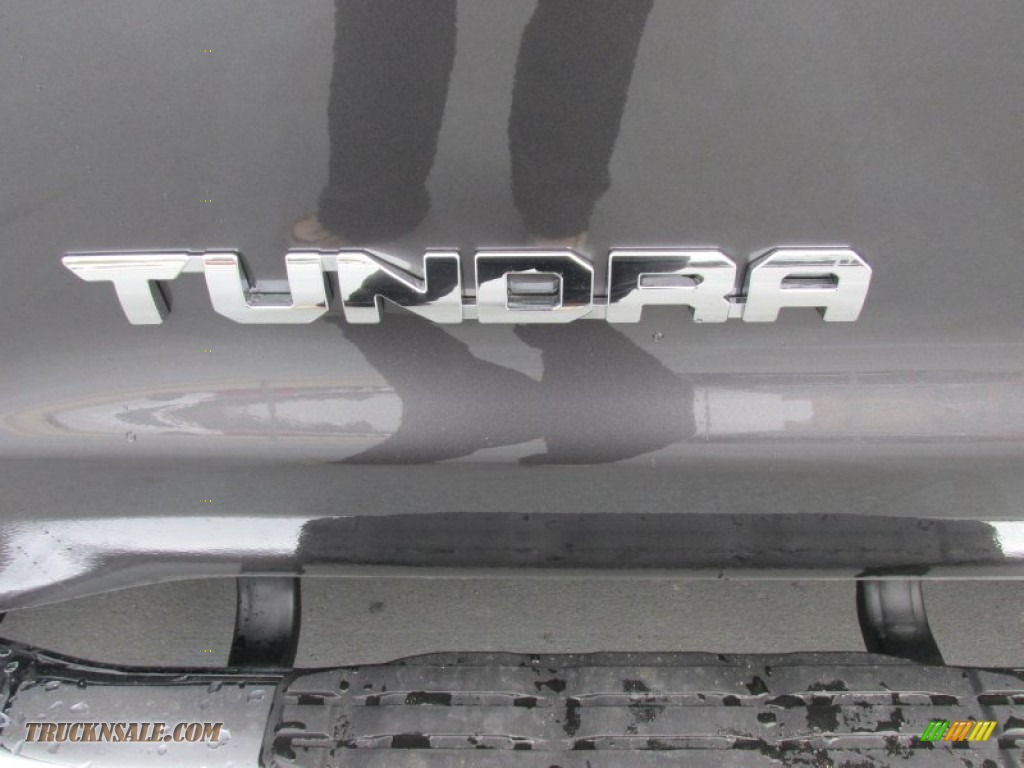 2015 Tundra Limited CrewMax - Magnetic Gray Metallic / Graphite photo #15