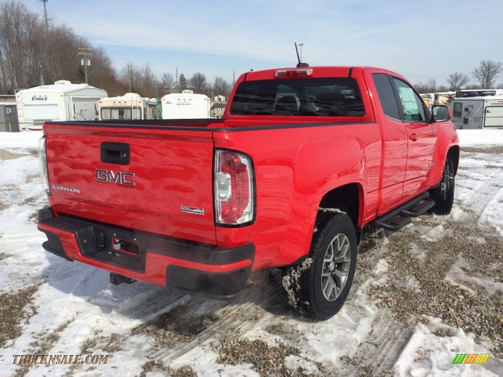 2015 Canyon SLE Extended Cab 4x4 - Cardinal Red / Jet Black/Cobalt Red photo #25