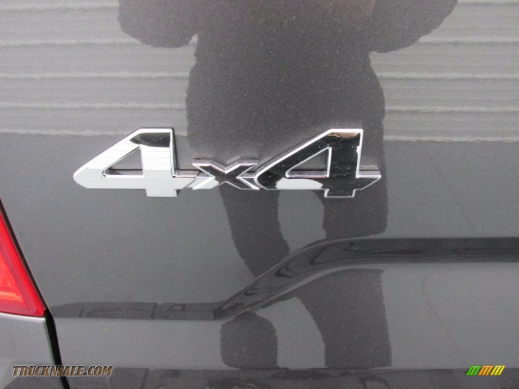 2015 Tundra SR5 Double Cab 4x4 - Magnetic Gray Metallic / Graphite photo #19