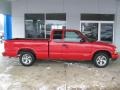 Chevrolet S10 LS Extended Cab Victory Red photo #2