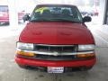 Chevrolet S10 LS Extended Cab Victory Red photo #18