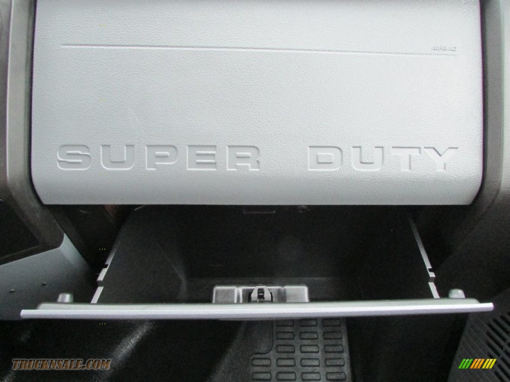2012 F350 Super Duty XL Crew Cab 4x4 Dually - Oxford White / Steel photo #20