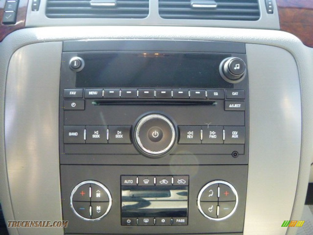 2011 Sierra 1500 SLT Crew Cab 4x4 - Pure Silver Metallic / Very Dark Cashmere/Light Cashmere photo #19