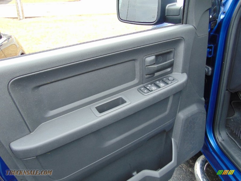 2011 Ram 1500 ST Quad Cab 4x4 - Deep Water Blue Pearl / Dark Slate Gray/Medium Graystone photo #14