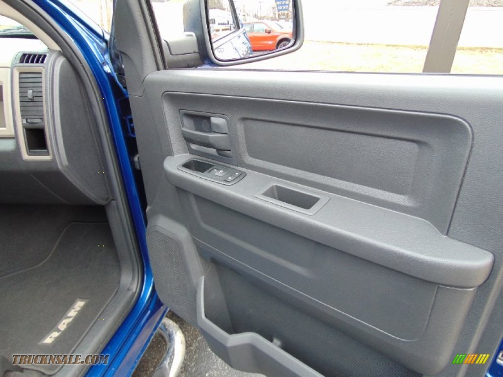 2011 Ram 1500 ST Quad Cab 4x4 - Deep Water Blue Pearl / Dark Slate Gray/Medium Graystone photo #18