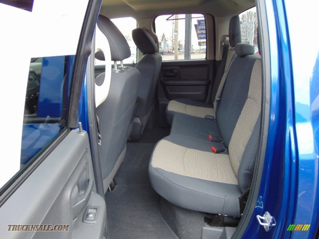 2011 Ram 1500 ST Quad Cab 4x4 - Deep Water Blue Pearl / Dark Slate Gray/Medium Graystone photo #22