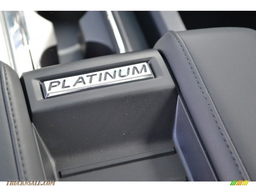 2015 Tundra Platinum CrewMax 4x4 - Magnetic Gray Metallic / Black photo #8