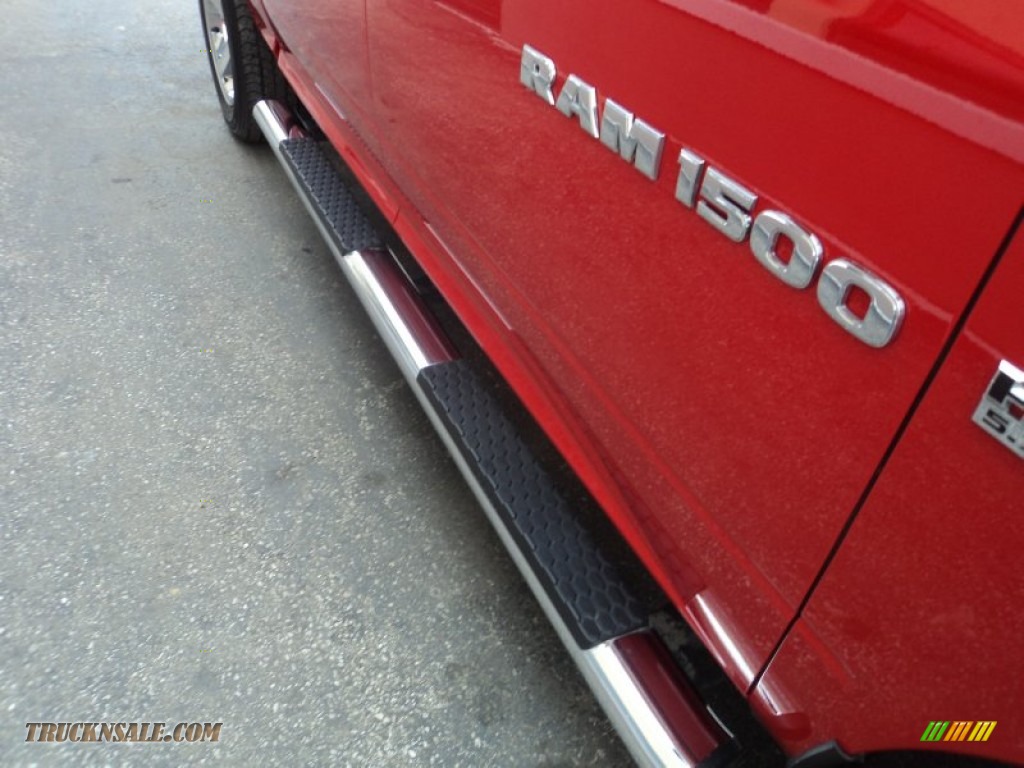 2012 Ram 1500 ST Crew Cab 4x4 - Flame Red / Dark Slate Gray/Medium Graystone photo #27
