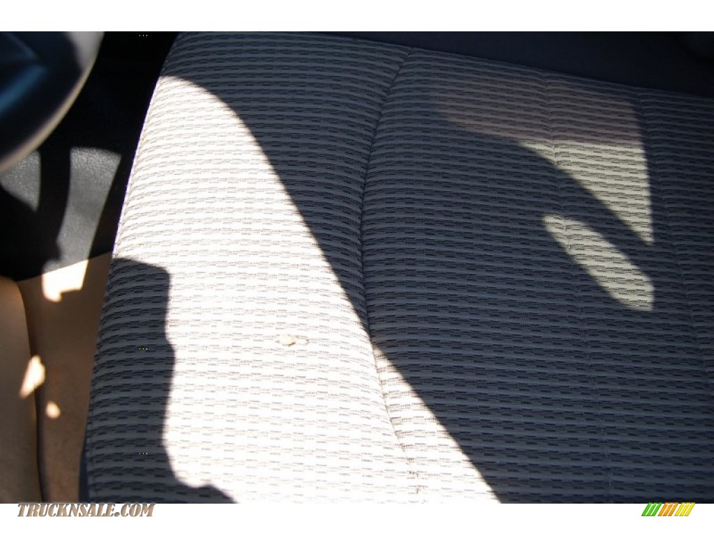 2011 Ram 1500 SLT Quad Cab 4x4 - Bright White / Dark Slate Gray/Medium Graystone photo #20