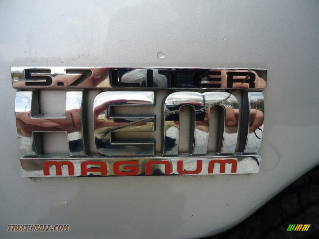 2003 Ram 1500 ST Quad Cab 4x4 - Bright Silver Metallic / Dark Slate Gray photo #38