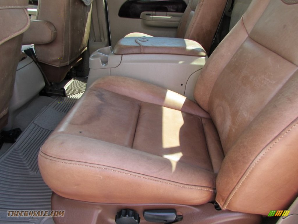 2007 F250 Super Duty King Ranch Crew Cab 4x4 - Oxford White Clearcoat / Castano Brown Leather photo #33