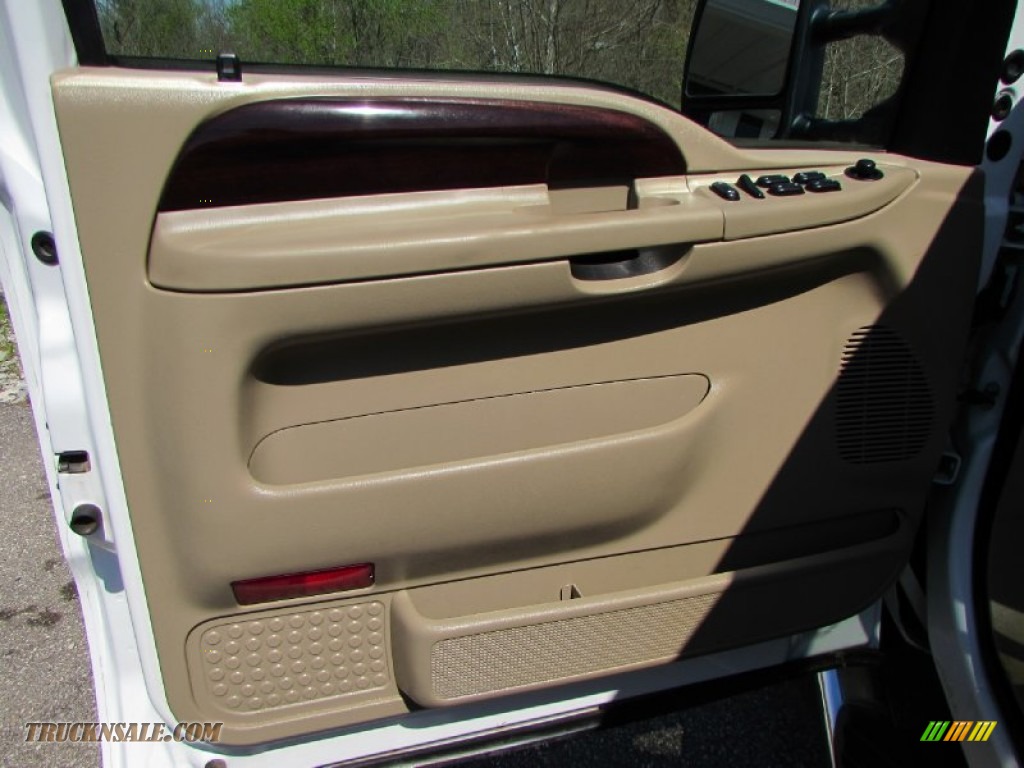 2007 F250 Super Duty King Ranch Crew Cab 4x4 - Oxford White Clearcoat / Castano Brown Leather photo #35