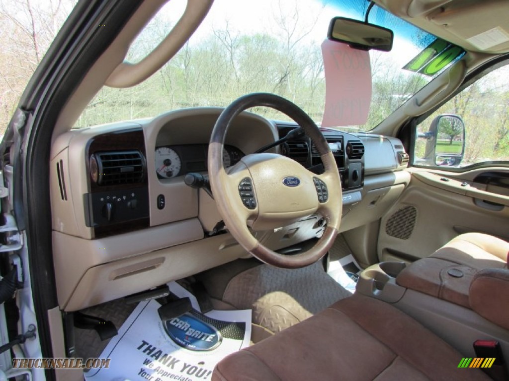 2007 F250 Super Duty King Ranch Crew Cab 4x4 - Oxford White Clearcoat / Castano Brown Leather photo #42