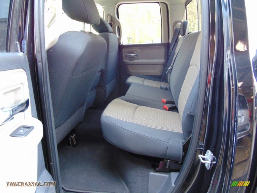 2010 Ram 1500 SLT Quad Cab 4x4 - Brilliant Black Crystal Pearl / Dark Slate/Medium Graystone photo #21