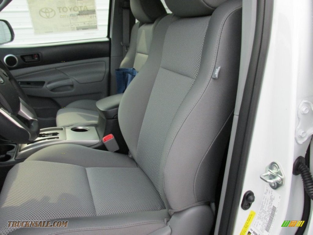 2015 Tacoma V6 PreRunner Double Cab - Super White / Graphite photo #23