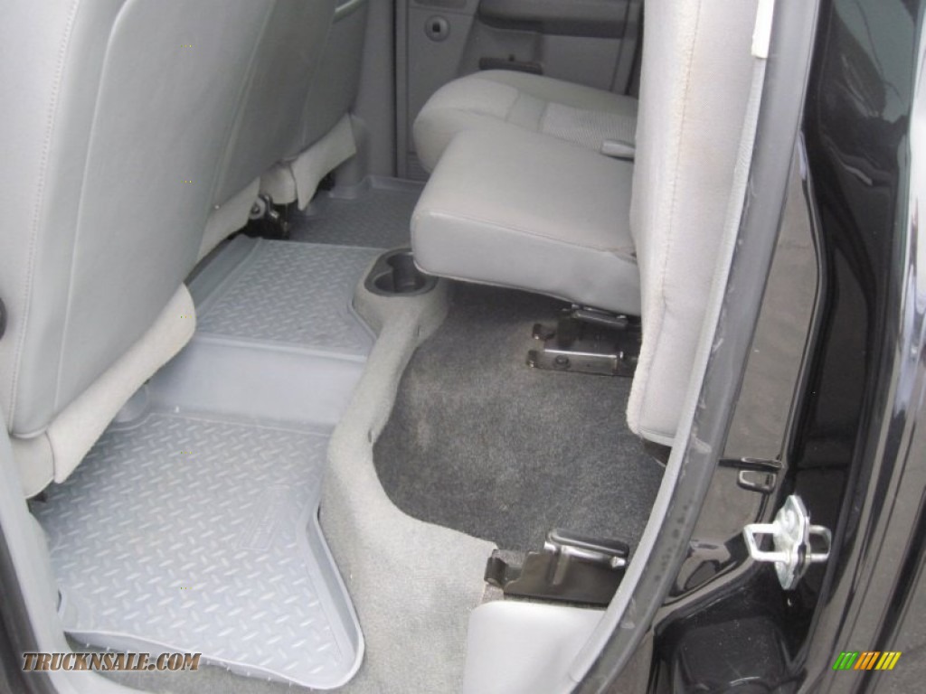2008 Ram 2500 SLT Quad Cab 4x4 - Brilliant Black Crystal Pearl / Medium Slate Gray photo #26