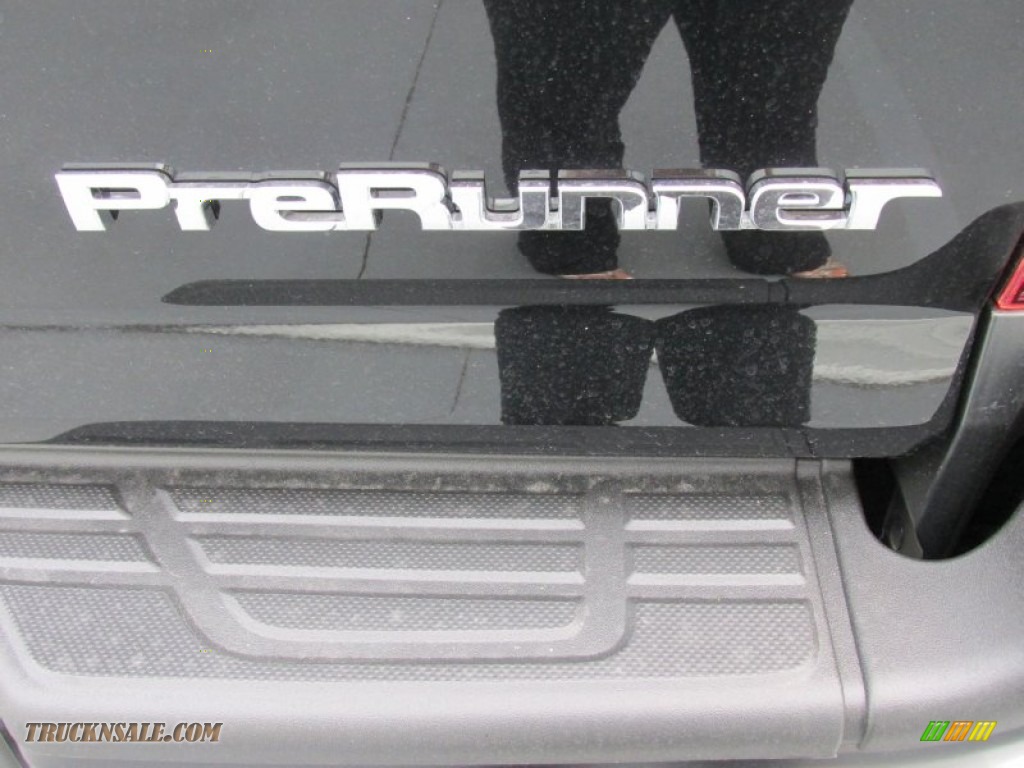 2015 Tacoma PreRunner Double Cab - Black / Graphite photo #15