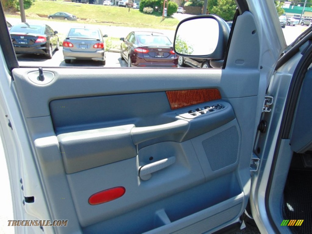 2006 Ram 1500 SLT Quad Cab 4x4 - Bright Silver Metallic / Medium Slate Gray photo #15