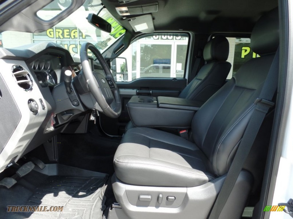 2015 F250 Super Duty Lariat Crew Cab 4x4 - Oxford White / Black photo #11