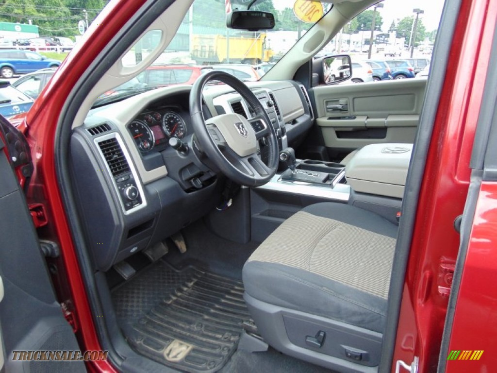 2011 Ram 1500 SLT Quad Cab 4x4 - Deep Cherry Red Crystal Pearl / Dark Slate Gray/Medium Graystone photo #15
