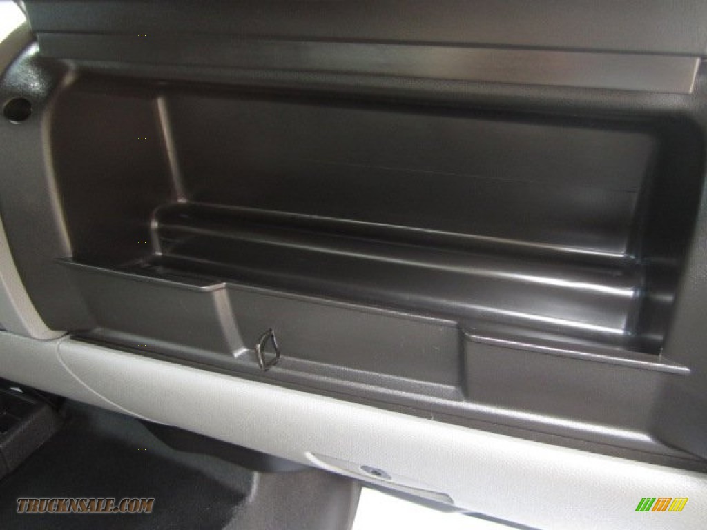 2011 Silverado 1500 LS Extended Cab 4x4 - Sheer Silver Metallic / Dark Titanium photo #24
