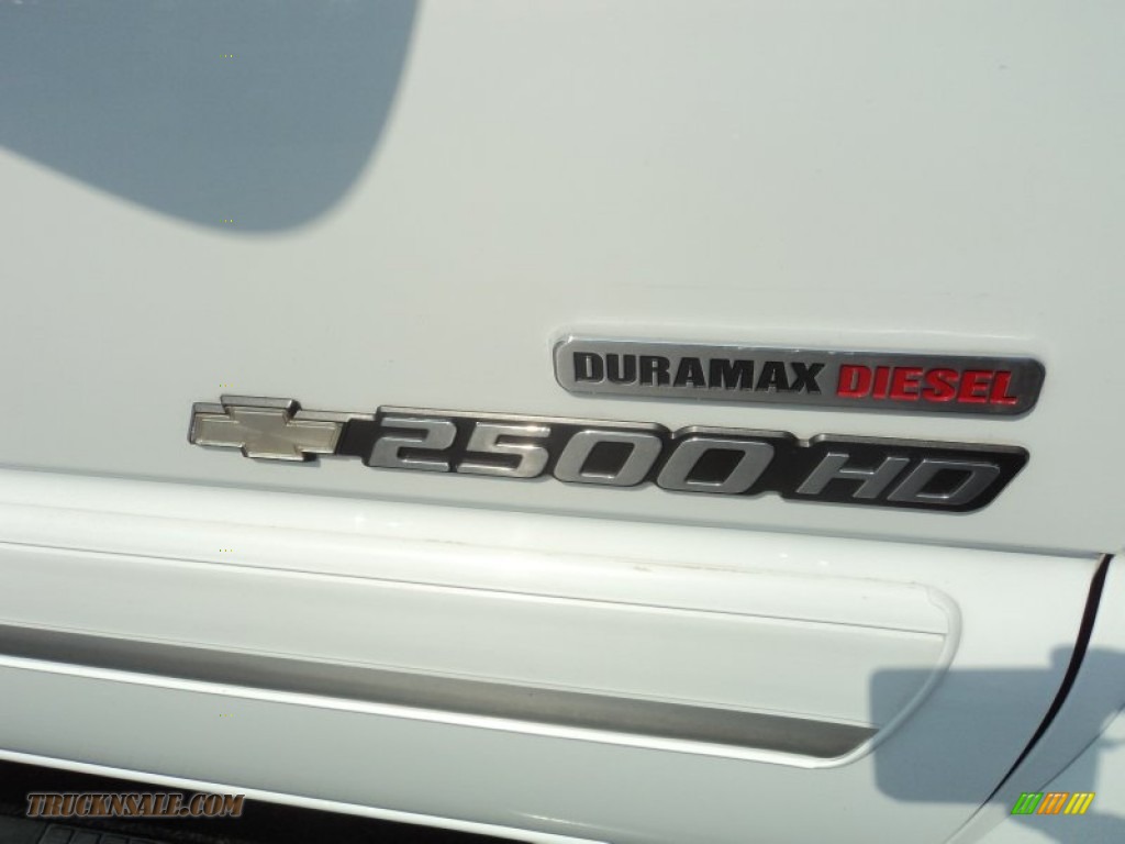 2005 Silverado 2500HD LS Extended Cab 4x4 - Summit White / Medium Gray photo #29