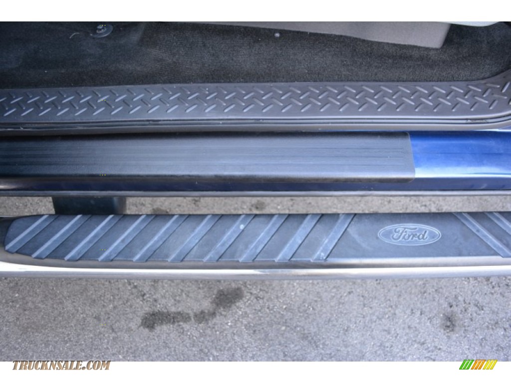 2011 F150 XLT SuperCab 4x4 - Blue Flame Metallic / Steel Gray photo #16
