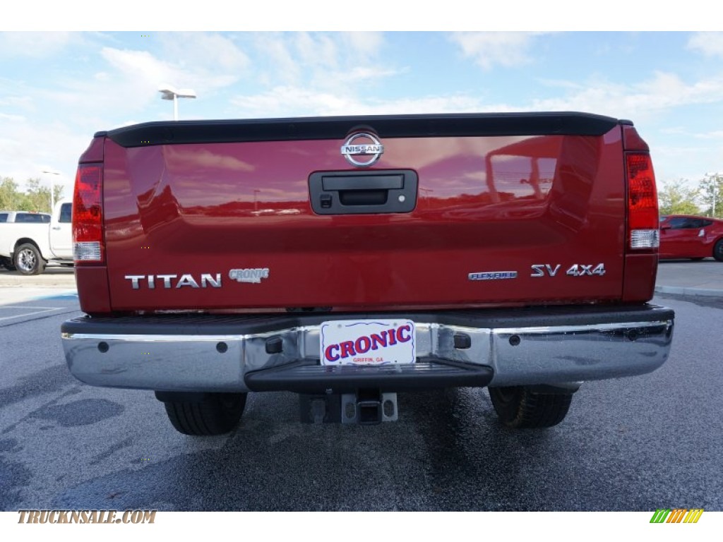 2015 Titan SV King Cab 4x4 - Cayenne Red / Charcoal photo #4