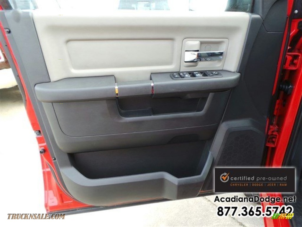 2012 Ram 1500 SLT Quad Cab 4x4 - Flame Red / Dark Slate Gray/Medium Graystone photo #17