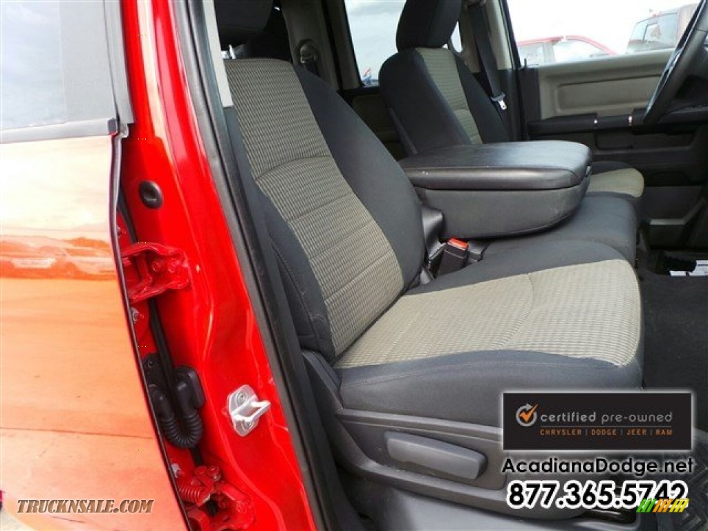 2012 Ram 1500 SLT Quad Cab 4x4 - Flame Red / Dark Slate Gray/Medium Graystone photo #23