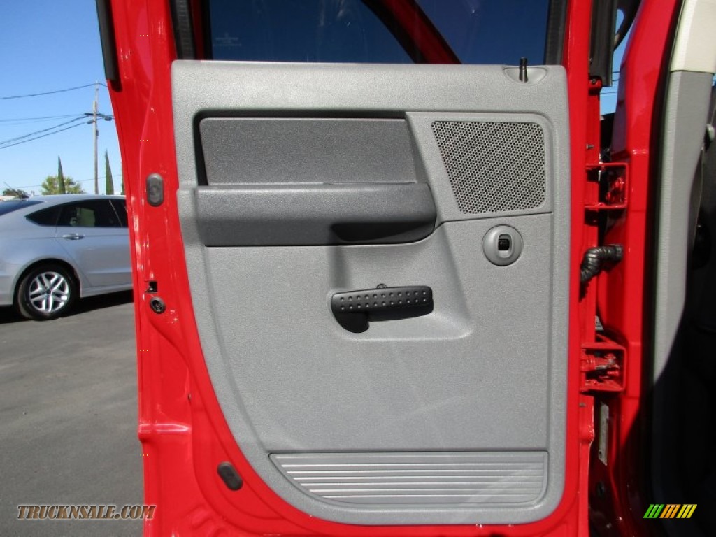 2008 Ram 2500 SLT Quad Cab 4x4 - Flame Red / Medium Slate Gray photo #22
