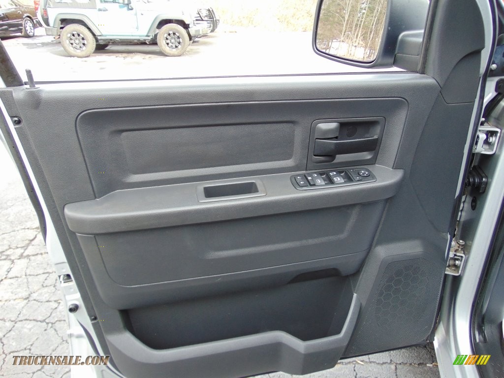 2012 Ram 1500 ST Quad Cab 4x4 - Bright Silver Metallic / Dark Slate Gray/Medium Graystone photo #14