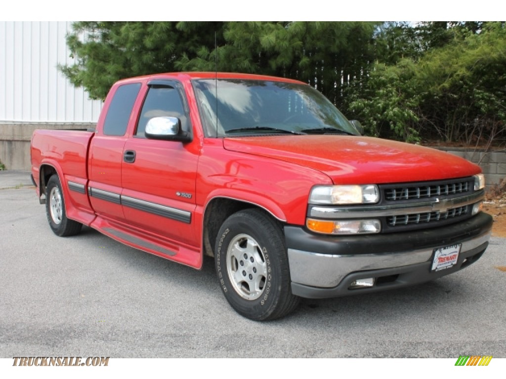 1999 Silverado 1500 LS Extended Cab - Victory Red / Graphite photo #2