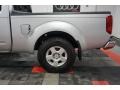 Nissan Frontier SE King Cab 4x4 Radiant Silver photo #70