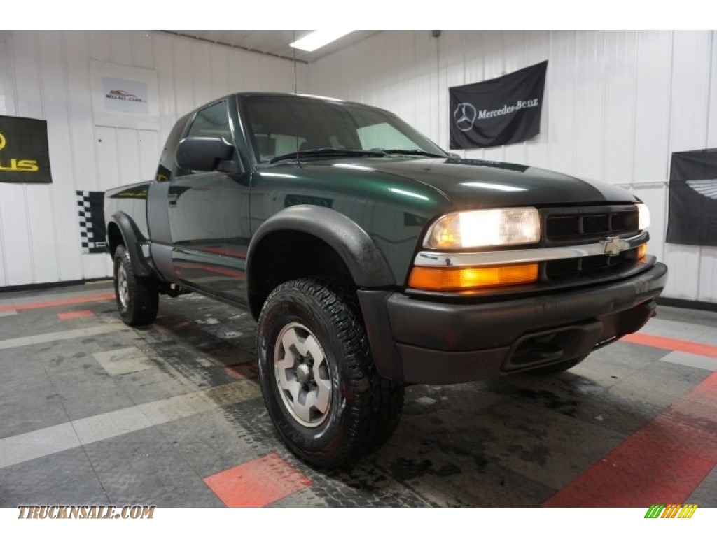 2001 S10 ZR2 Extended Cab 4x4 - Forest Green Metallic / Graphite photo #5