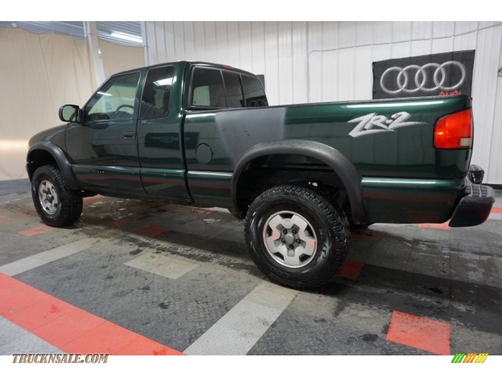 2001 S10 ZR2 Extended Cab 4x4 - Forest Green Metallic / Graphite photo #11