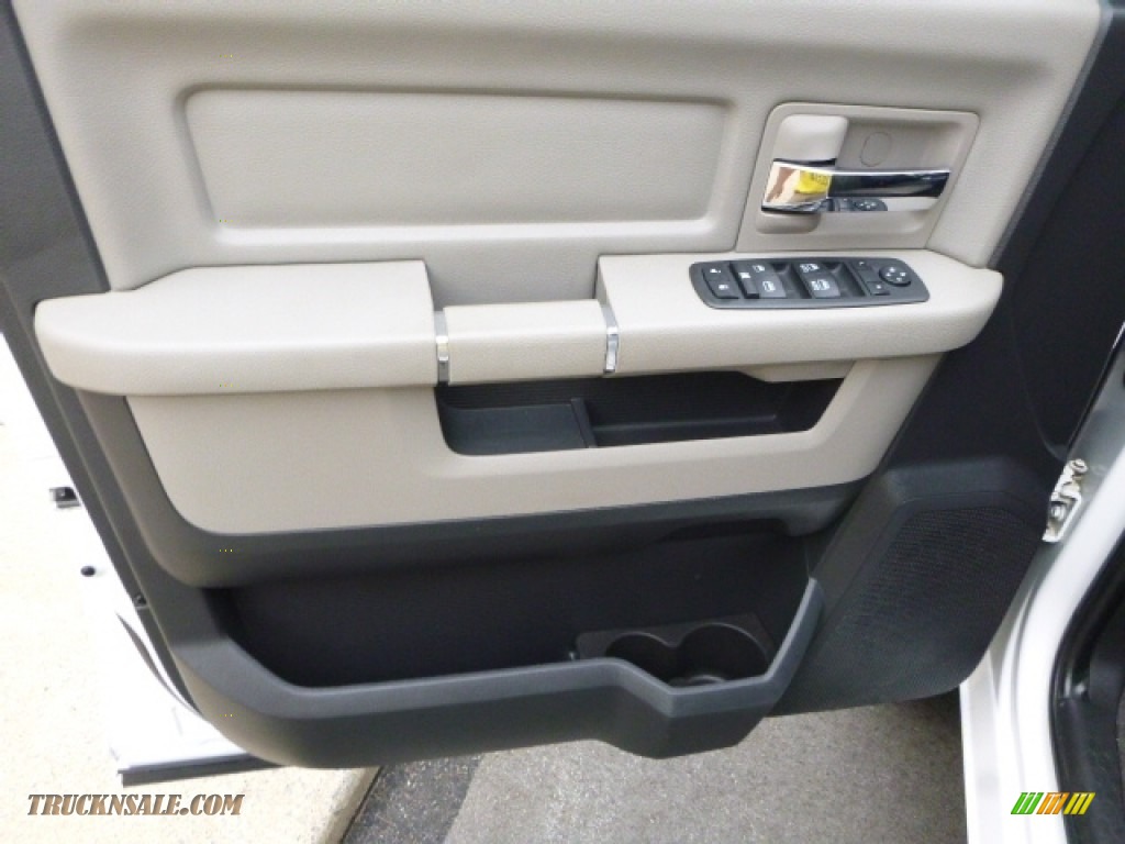 2012 Ram 1500 SLT Quad Cab 4x4 - Bright White / Dark Slate Gray/Medium Graystone photo #15