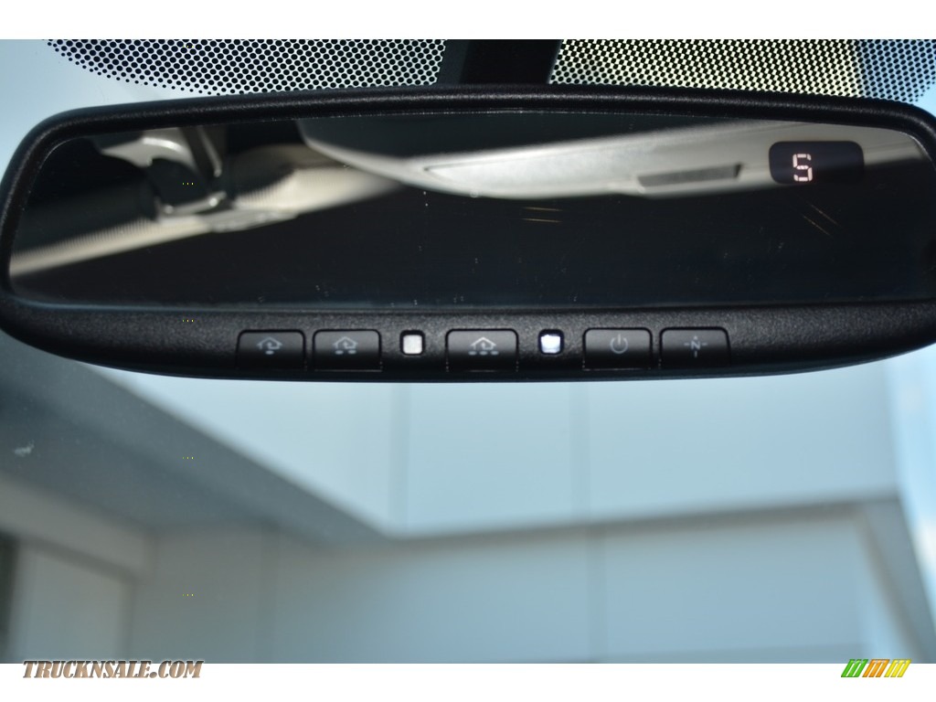 2014 Tundra SR5 Double Cab - Magnetic Gray Metallic / Black photo #25