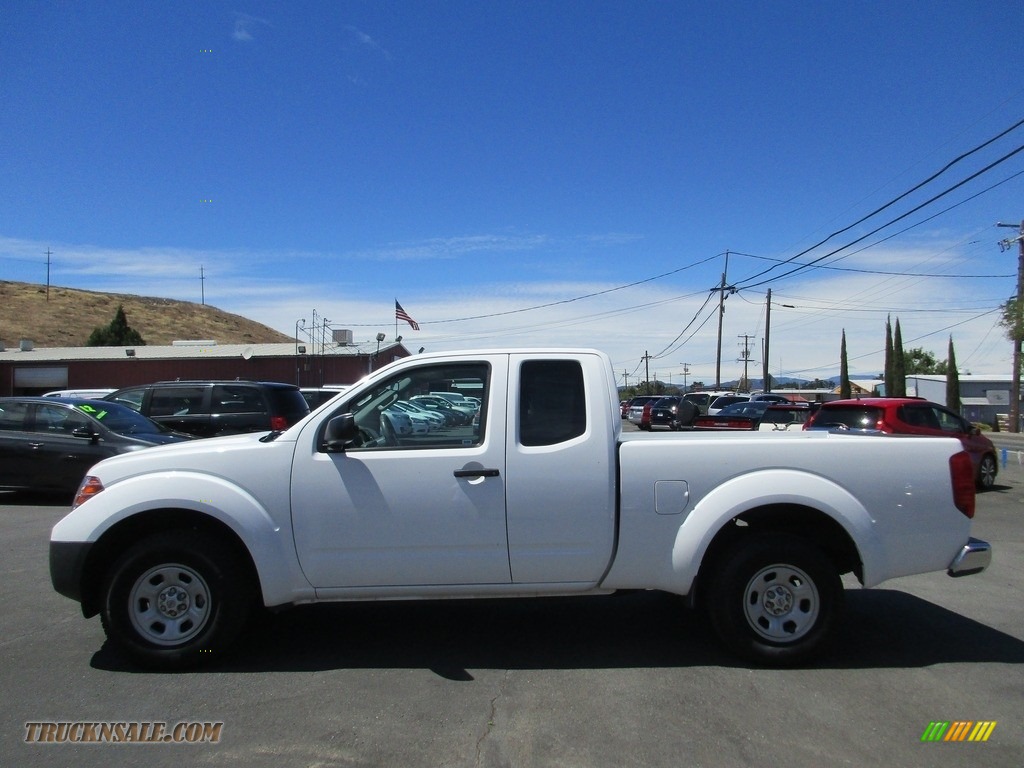 2012 Frontier S King Cab - Avalanche White / Steel photo #4