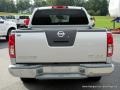 Nissan Frontier LE Crew Cab 4x4 Radiant Silver photo #4