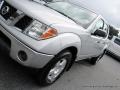 Nissan Frontier LE Crew Cab 4x4 Radiant Silver photo #29