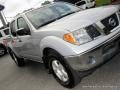 Nissan Frontier LE Crew Cab 4x4 Radiant Silver photo #30
