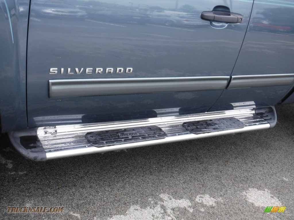 2011 Silverado 1500 LS Extended Cab 4x4 - Blue Granite Metallic / Dark Titanium photo #3