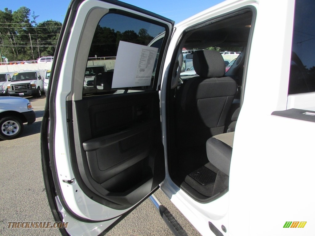 2012 Ram 3500 HD ST Crew Cab 4x4 Dually - Bright White / Dark Slate/Medium Graystone photo #28